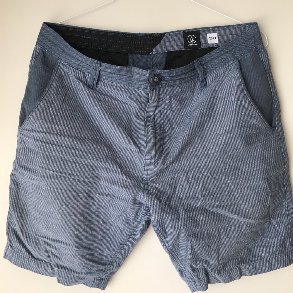 Volcom shorts